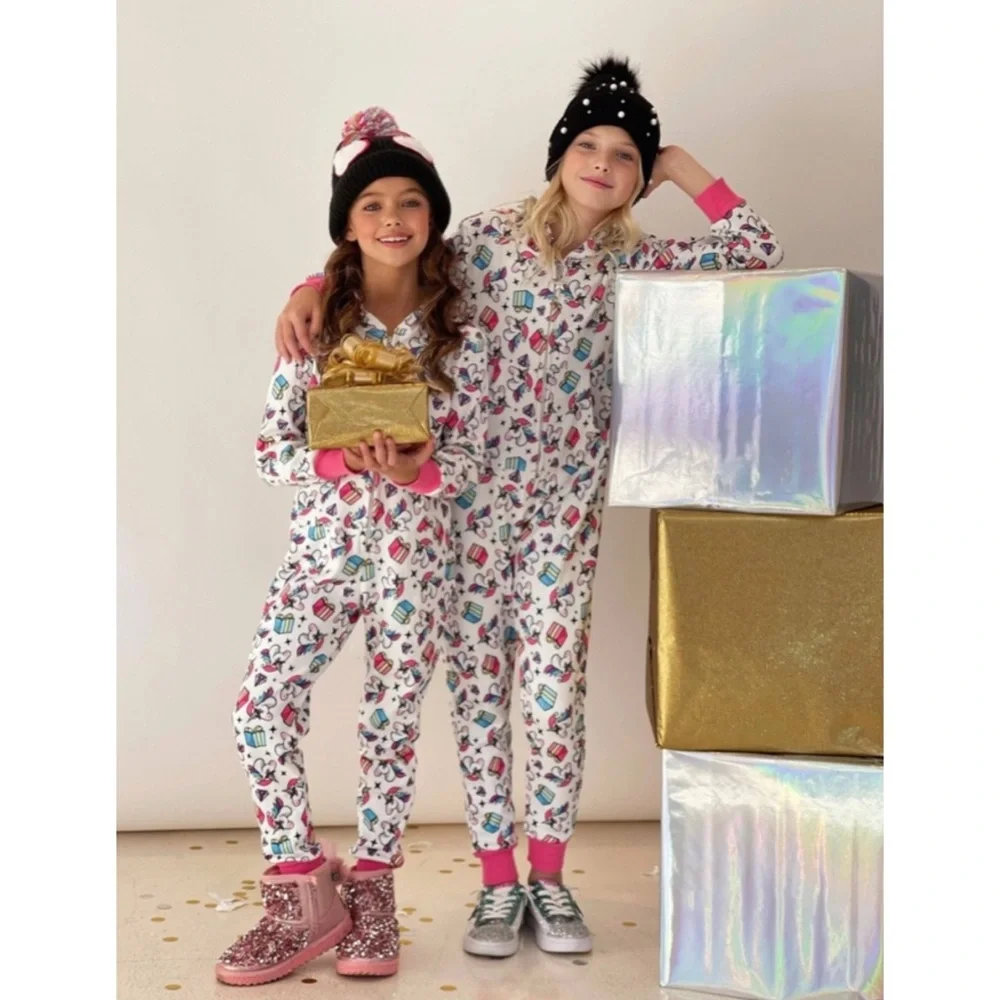 LOLA + THE BOYS UNICORN CHRISTMAS ONESIE - Picture 2 of 12